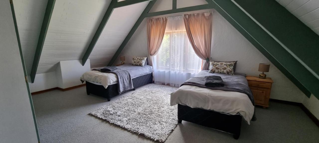 Dullvino Cottage No 15 At Critchley Dullstroom Luaran gambar